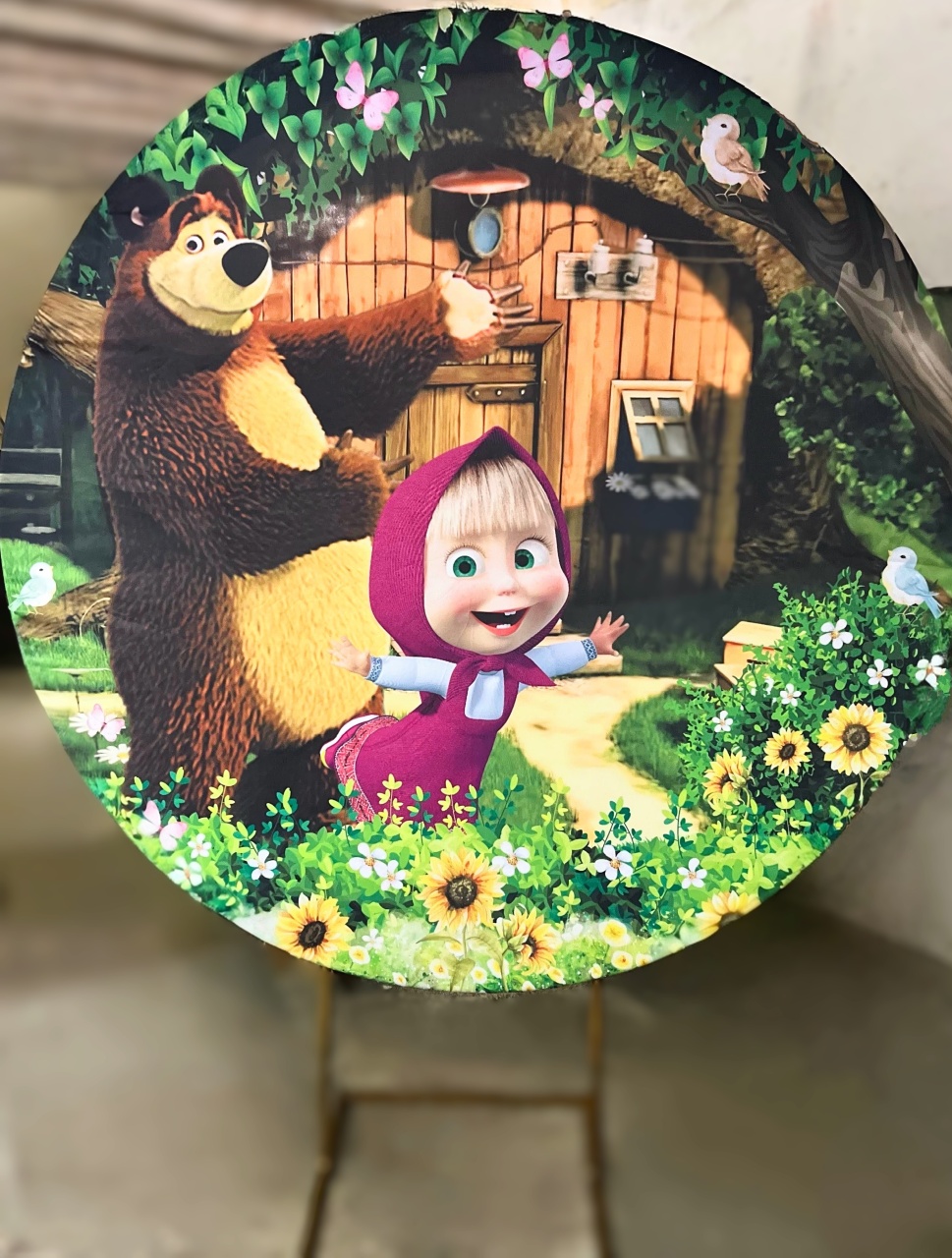 Painel Redondo 1,50 - Masha E O Urso - daydecorafestas