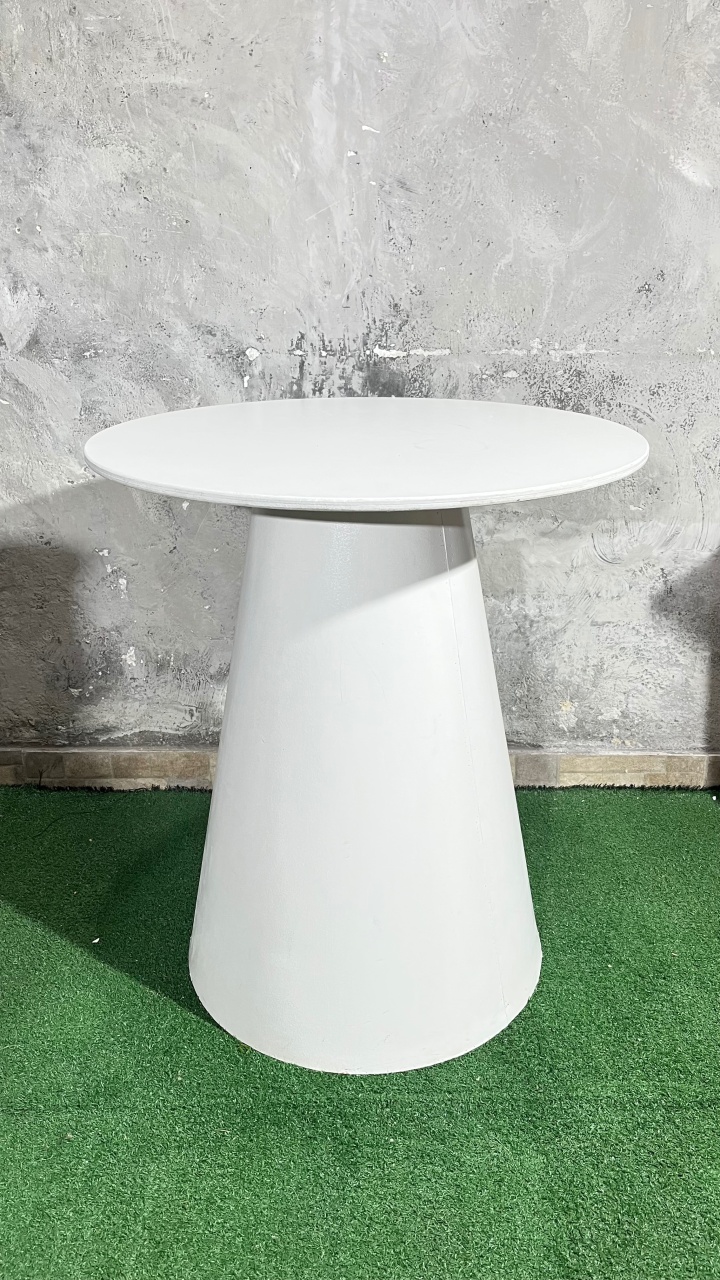 Mesa Branca - Cone - daydecorafestas