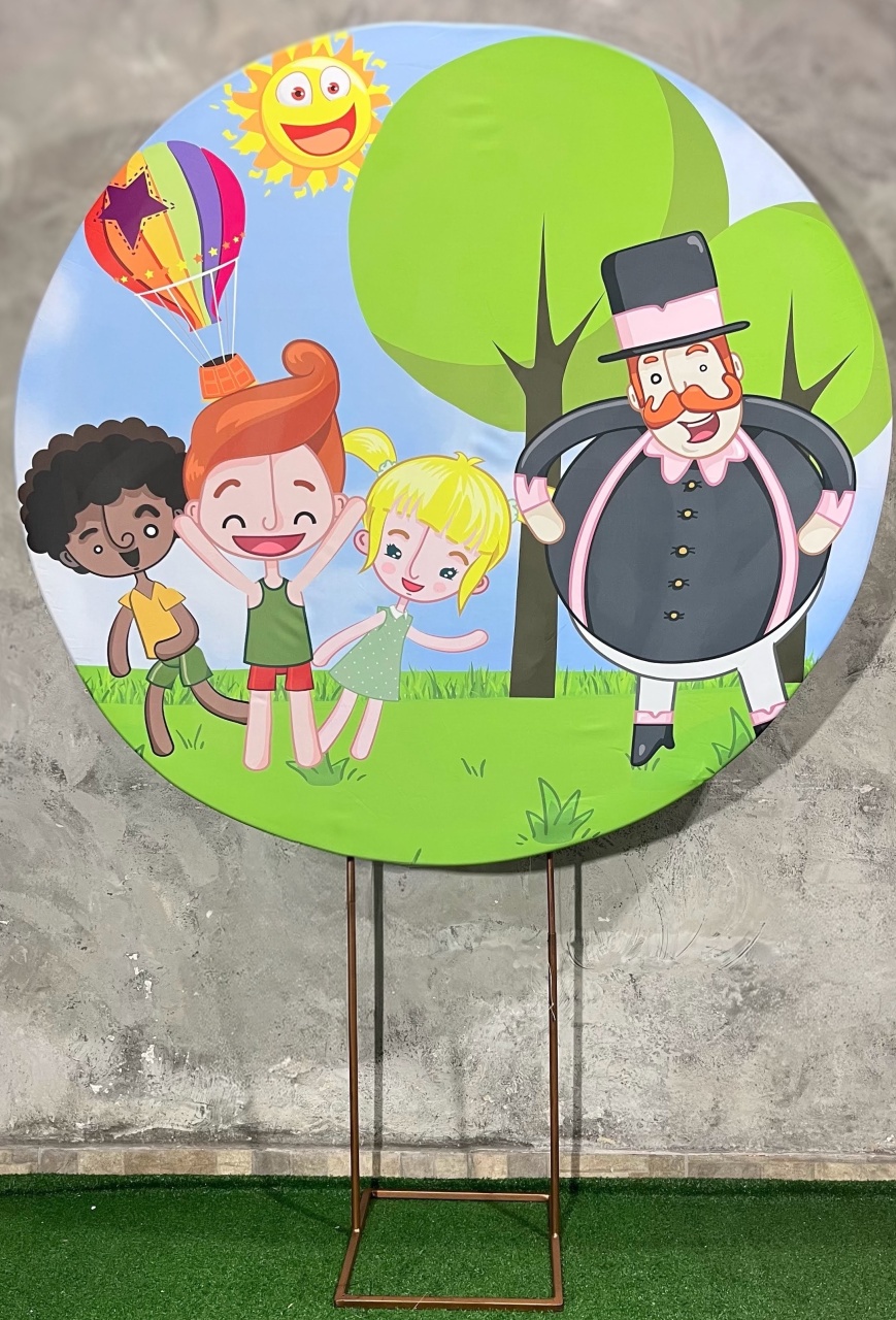 Painel Redondo 1,50 - Mundo Bita - daydecorafestas
