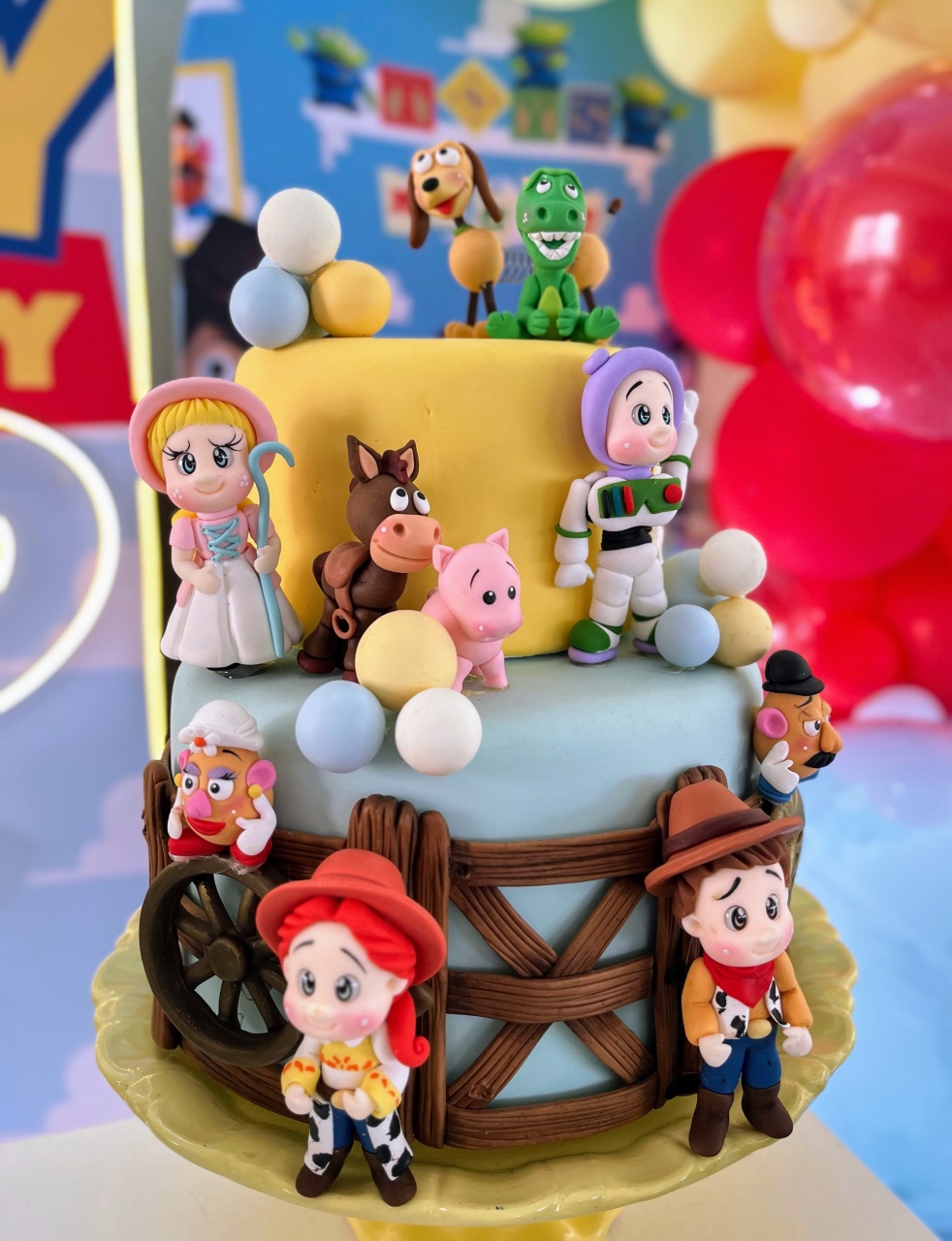 Bolo Fake - Toy Story  (2 Andares) - daydecorafestas