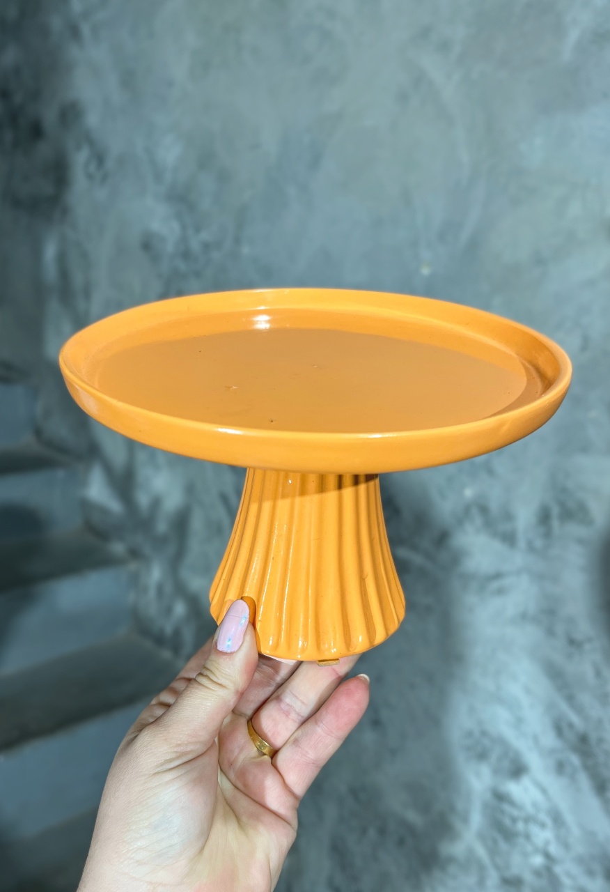 Bandeja Laranja Candy Cerâmica Com Pé - P - daydecorafestas