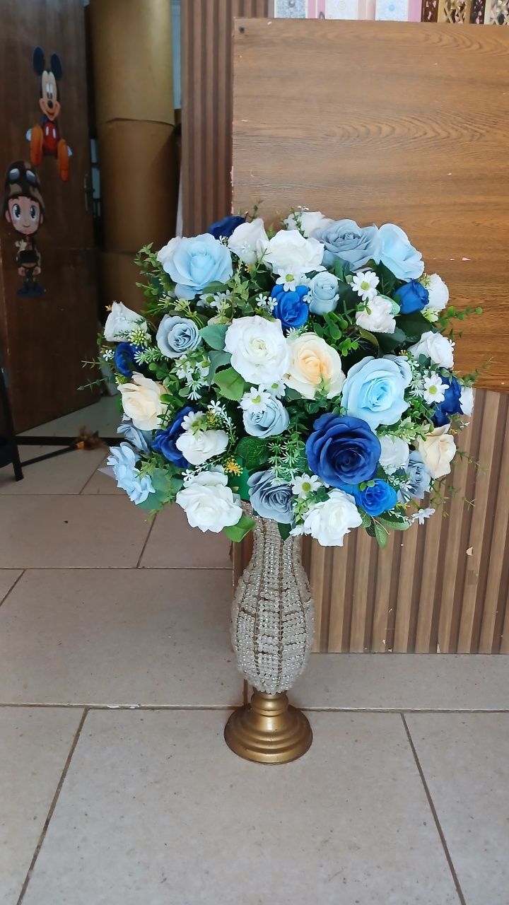 Arranjo Gigante + Jarro 40Cm - yasmim pires oliveira