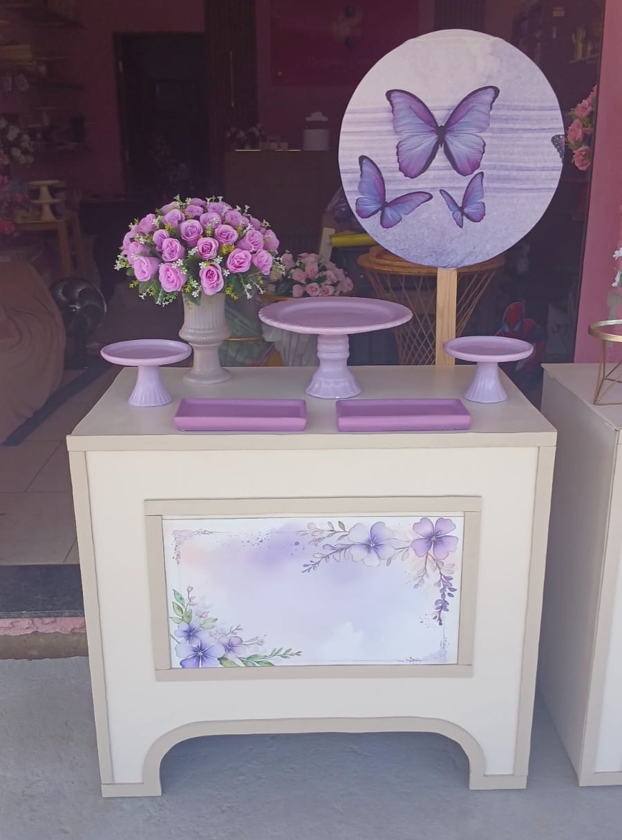 Mini Table Borboleta Roxa - yasmim pires oliveira