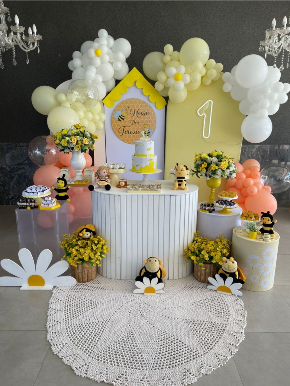Decoração Abelhinha - Mila e Dry Decora e Loca 