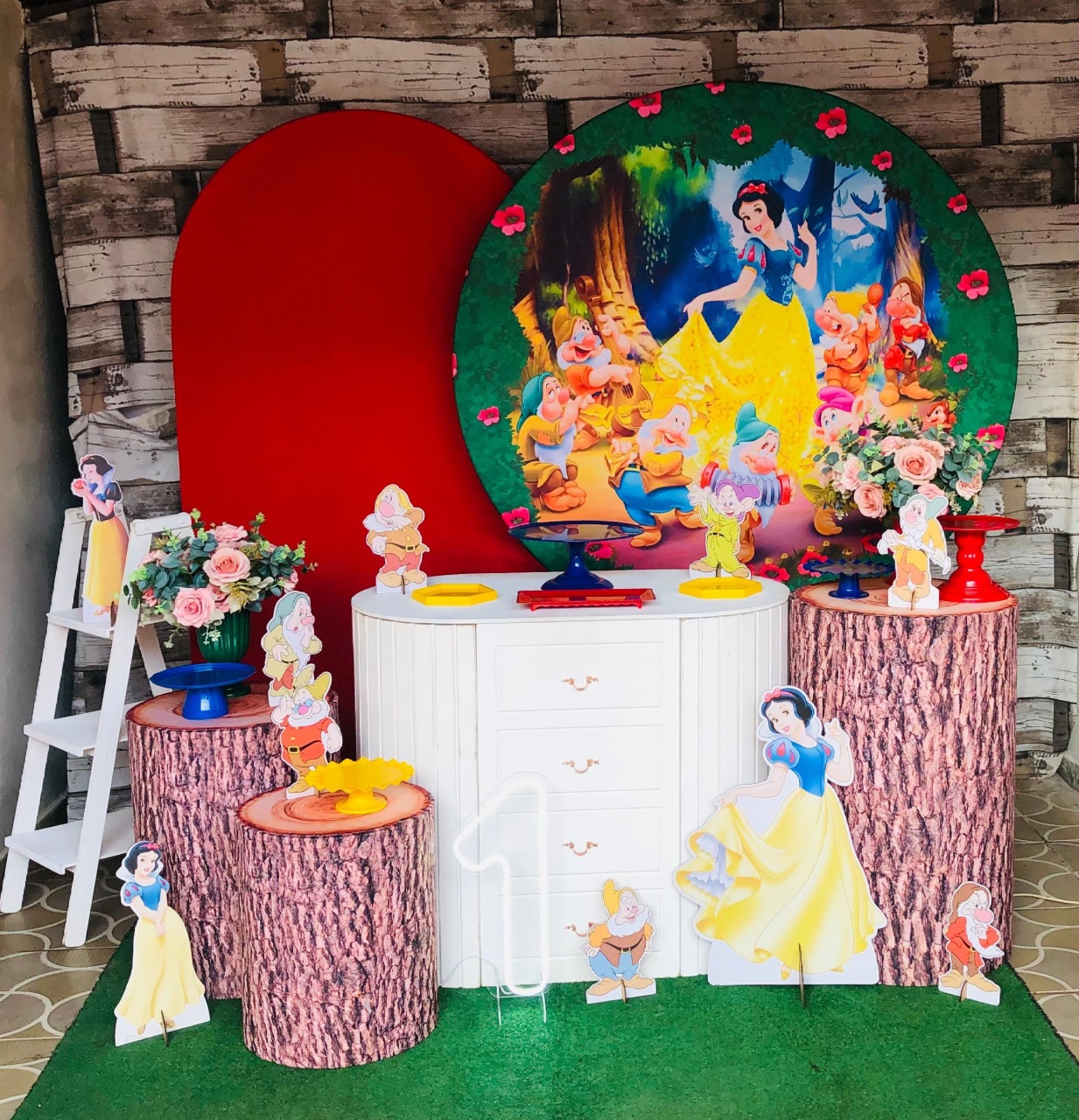 Branca de Neve Decoração  - Mila e Dry Decora e Loca 