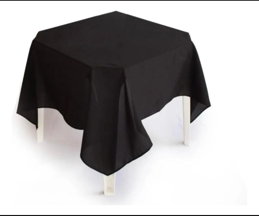 Toalha de Mesa Preta - Mila e Dry Decora e Loca 