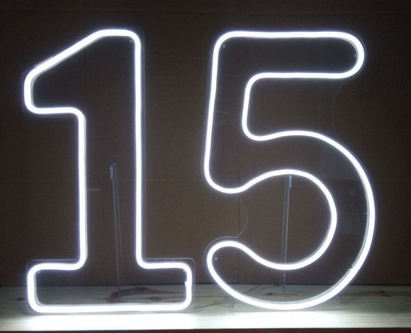 Numero 15 de Led - Sandy Festy