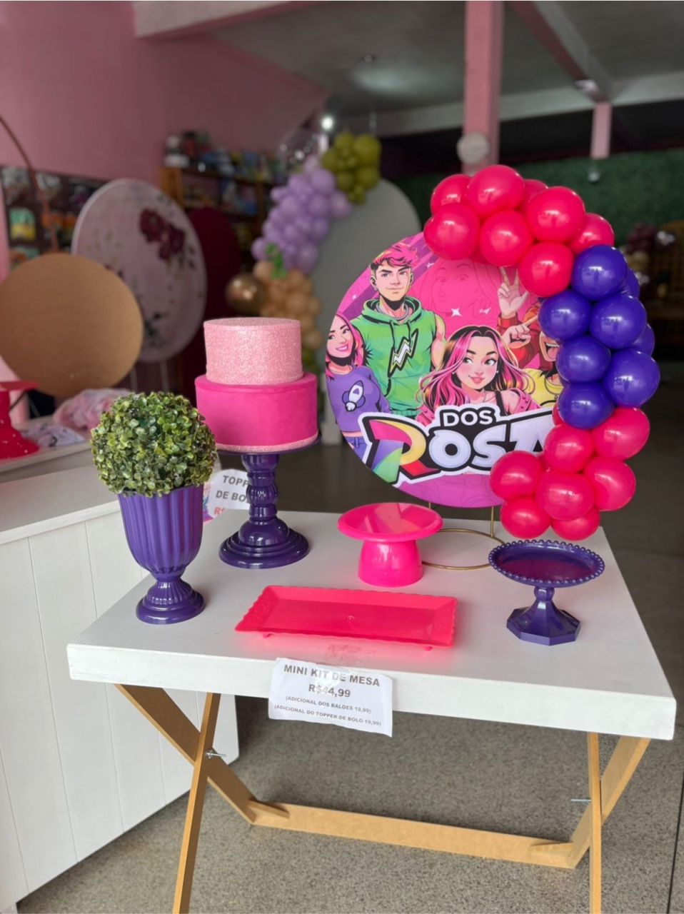 Mini Kit de Mesa Emily Vick (Os Rosas) - Sandy Festy