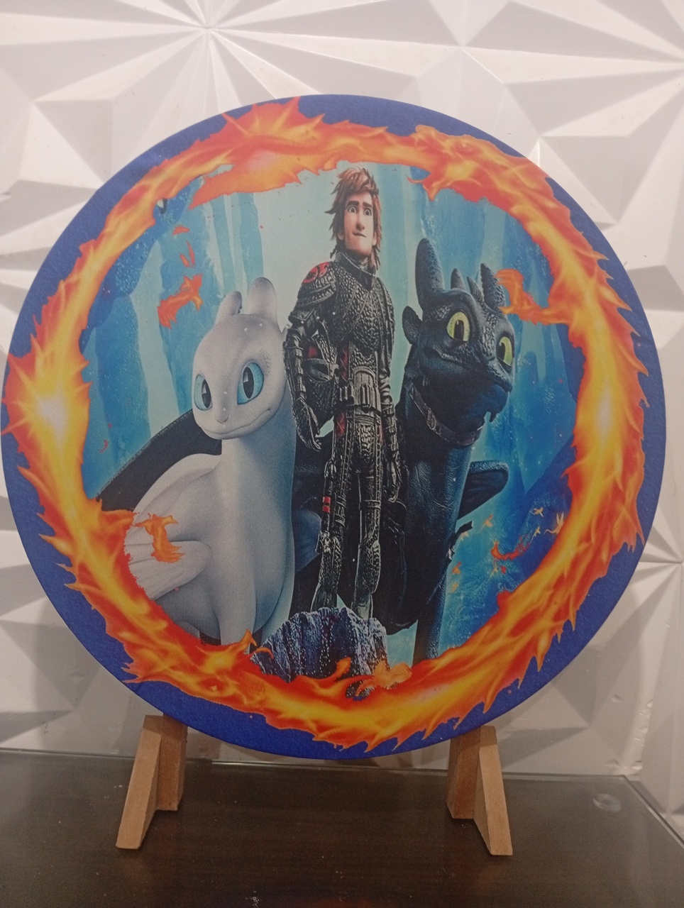 Painel Como Treinar  Seu Dragão 50Cm  - Fabricando Festa Por RFProvençais