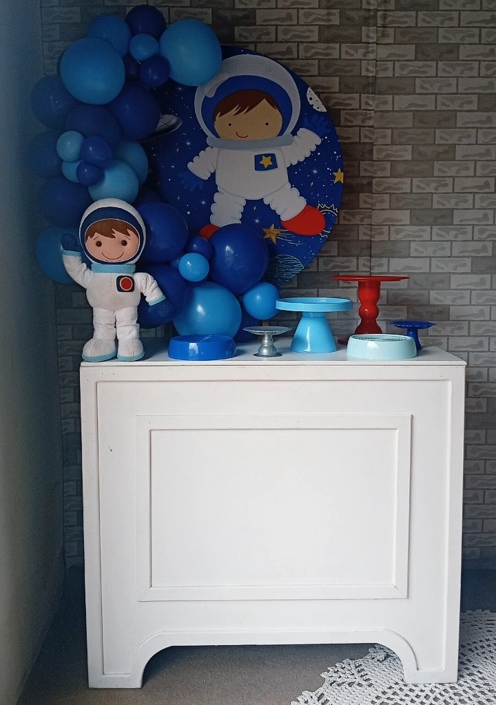 Kit Mesa Astronauta Sem Cômoda  - Fabricando Festa Por RFProvençais