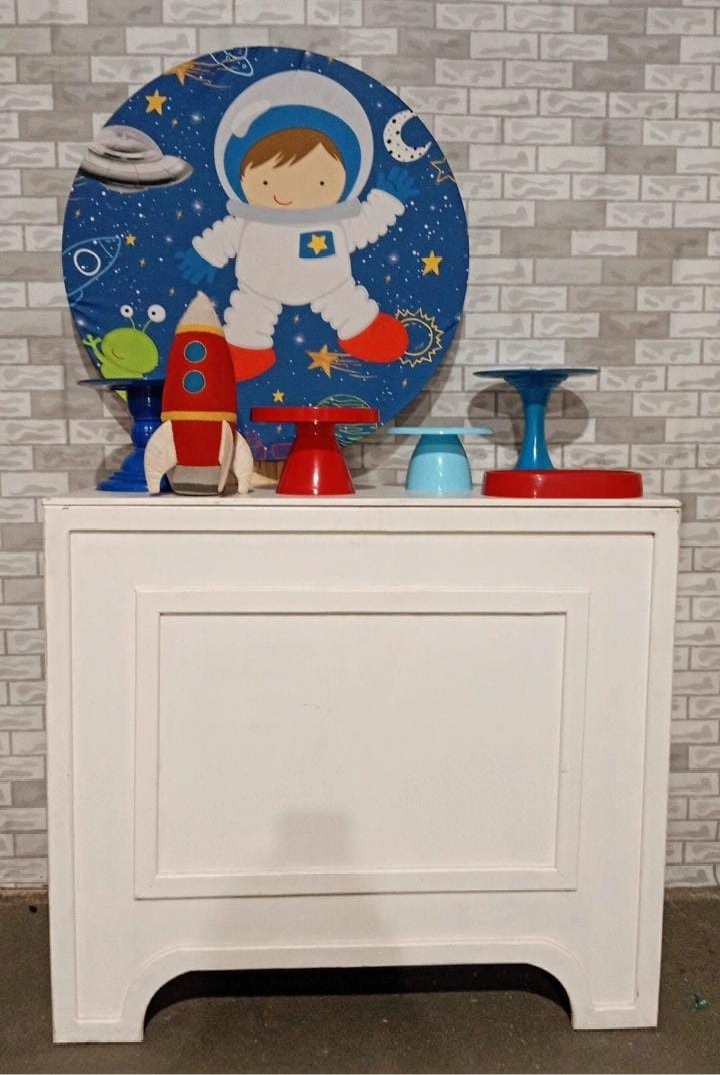 Kit Mesa Astronauta Com Cômoda  - Fabricando Festa Por RFProvençais