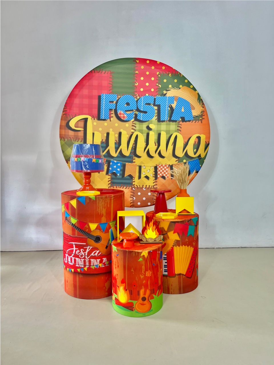 Kit Pegue E Monte - Arraiá Modelo 26 - Linha Junina - ARCO FEST - PEGUE E MONTE & DECORAÇÕES