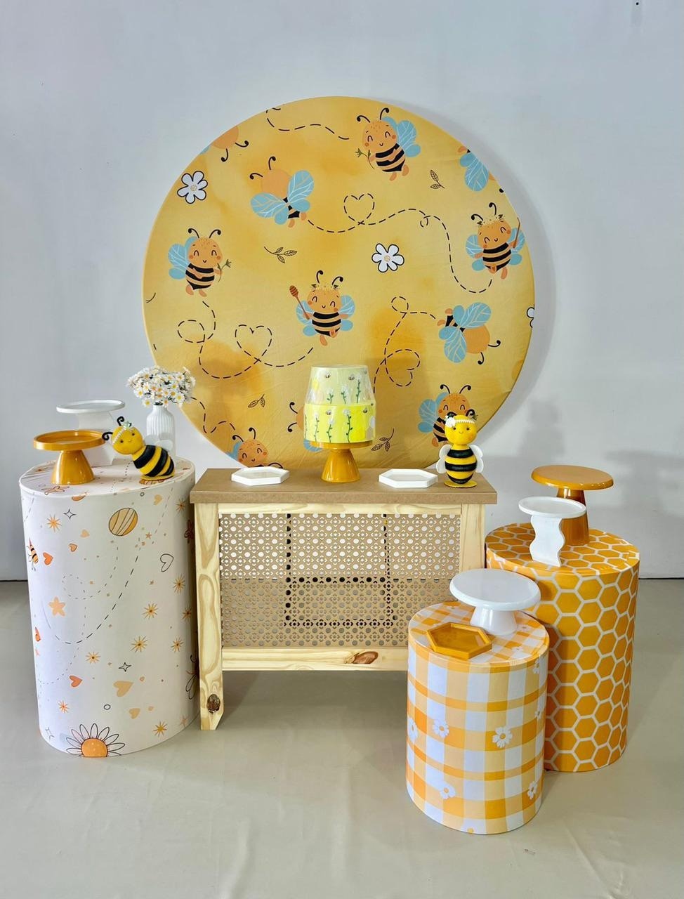 Kit Pegue E Monte - Abelinha - Linha Encanta - ARCO FEST - PEGUE E MONTE & DECORAÇÕES