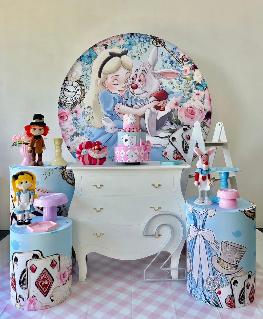 Kit Pegue E Monte - Alice No País das Maravilha - Kit Encanta - ARCO FEST - PEGUE E MONTE & DECORAÇÕES