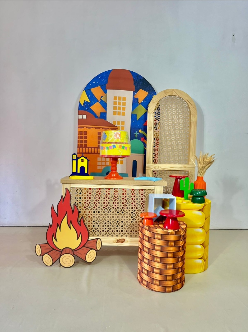 Kit Pegue E Monte - Arraiá Modelo 3 - Linha Junina - ARCO FEST - PEGUE E MONTE & DECORAÇÕES