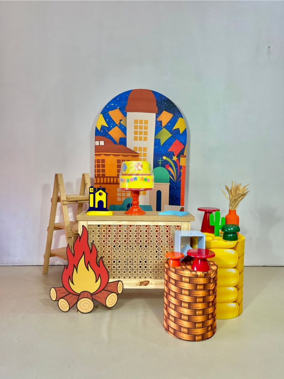 Kit Pegue E Monte - Arraiá Modelo 1 - Linha Junina - ARCO FEST - PEGUE E MONTE & DECORAÇÕES