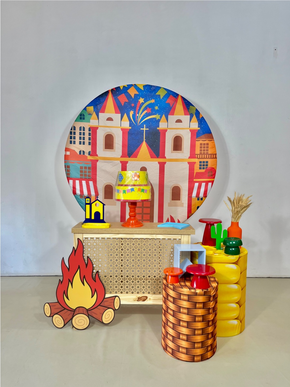 Kit Pegue E Monte - Arraiá Modelo 7 - Linha Junina - ARCO FEST - PEGUE E MONTE & DECORAÇÕES