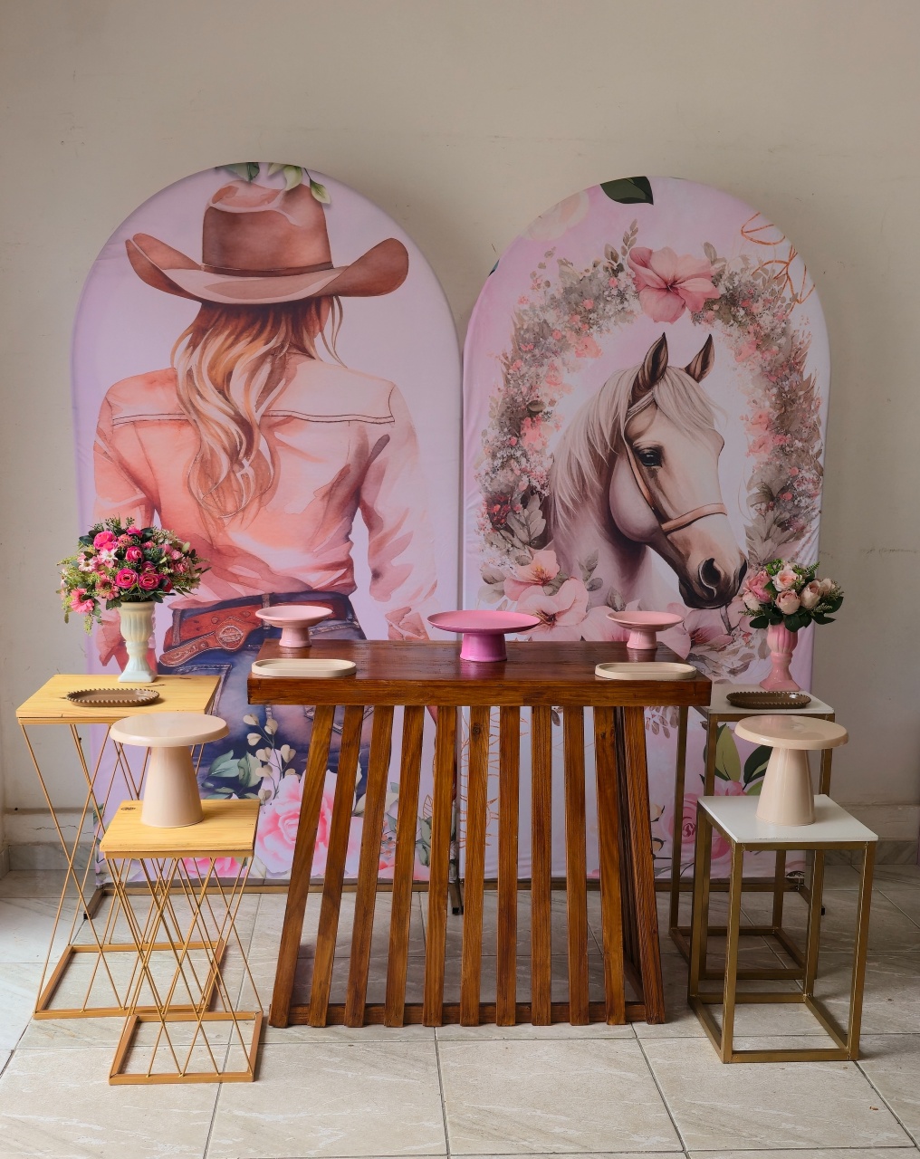 Kit Pegue E Monte Boiadeira/Cavalo 2  - L&N Decorações 
