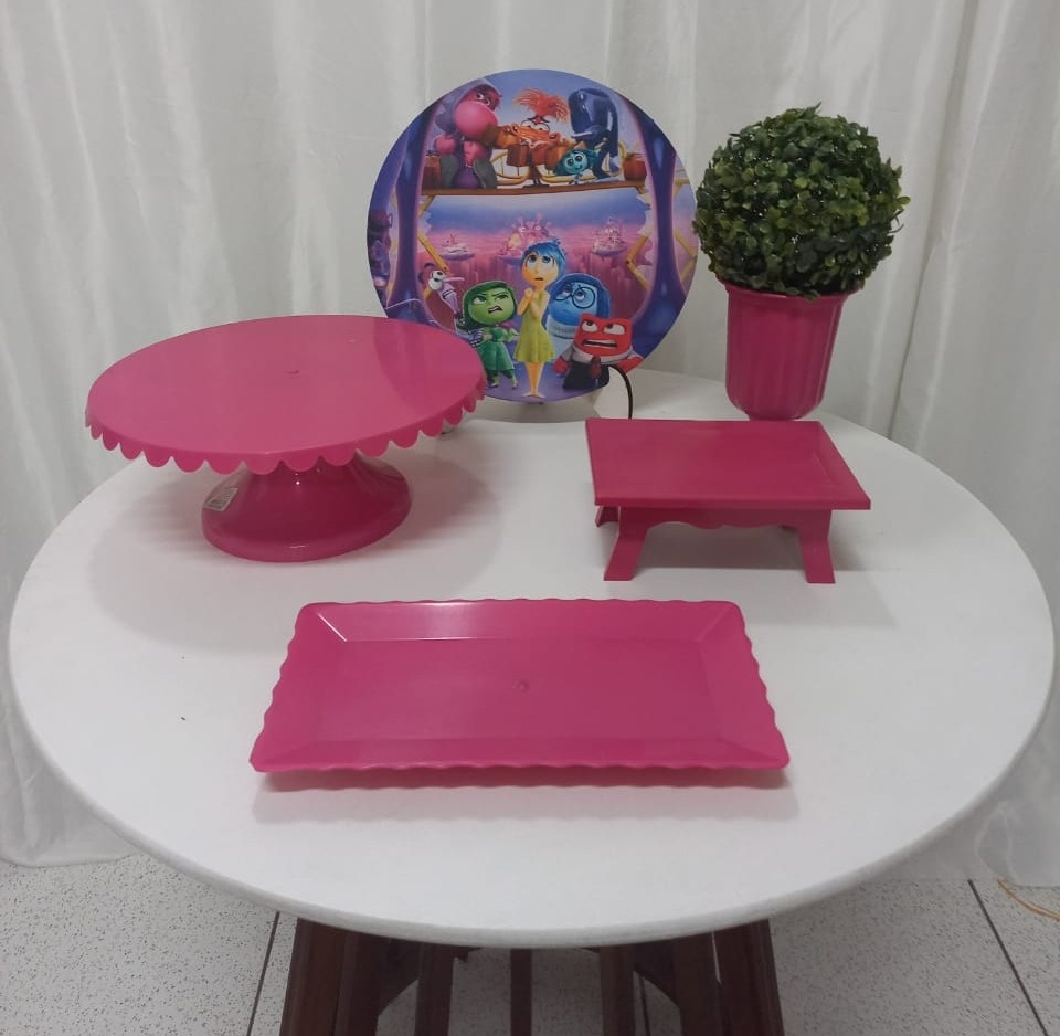 Kit Só Um Bolinho Divertidamente  - Balões de Menina 