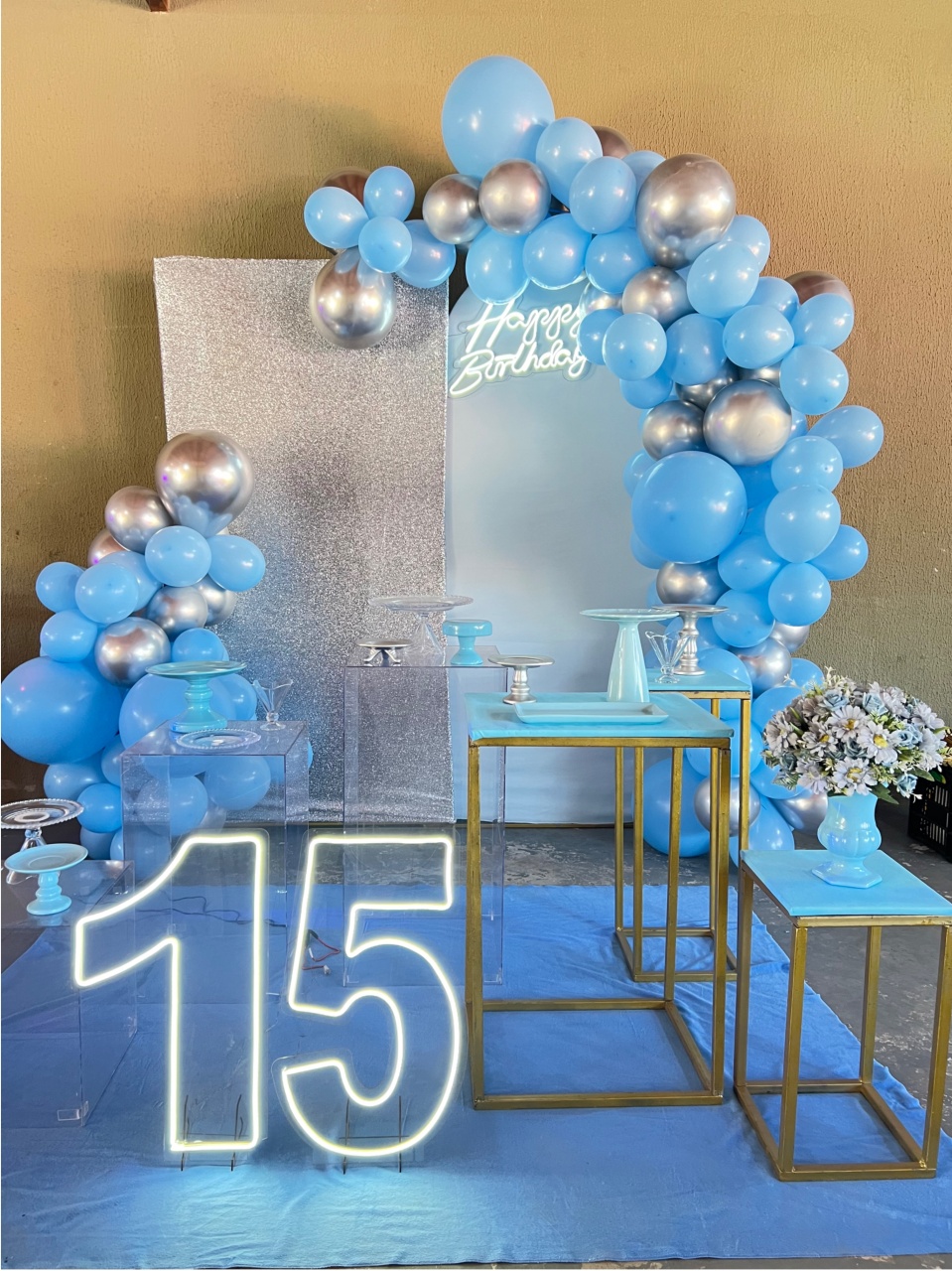 Kit Composição 15 Anos Azul Claro Com Prata - Balões de Menina 