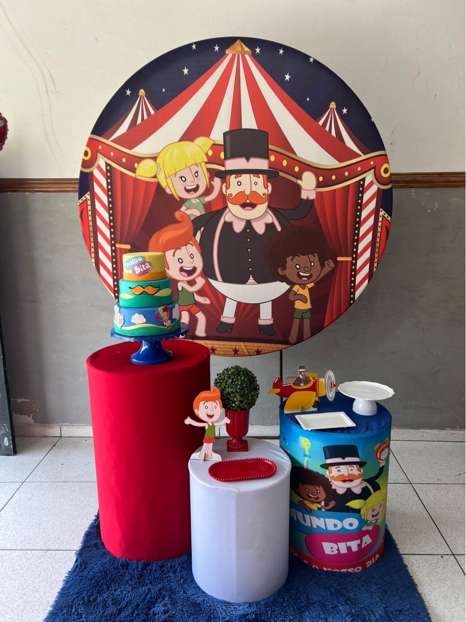 Kit Pegue E Monte Padrão Mundo Bita - Balões de Menina 