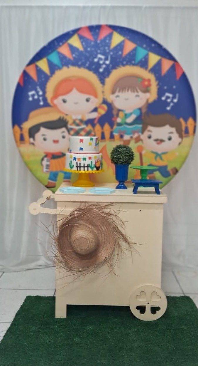 Kit Prata Festa Junina - Balões de Menina 