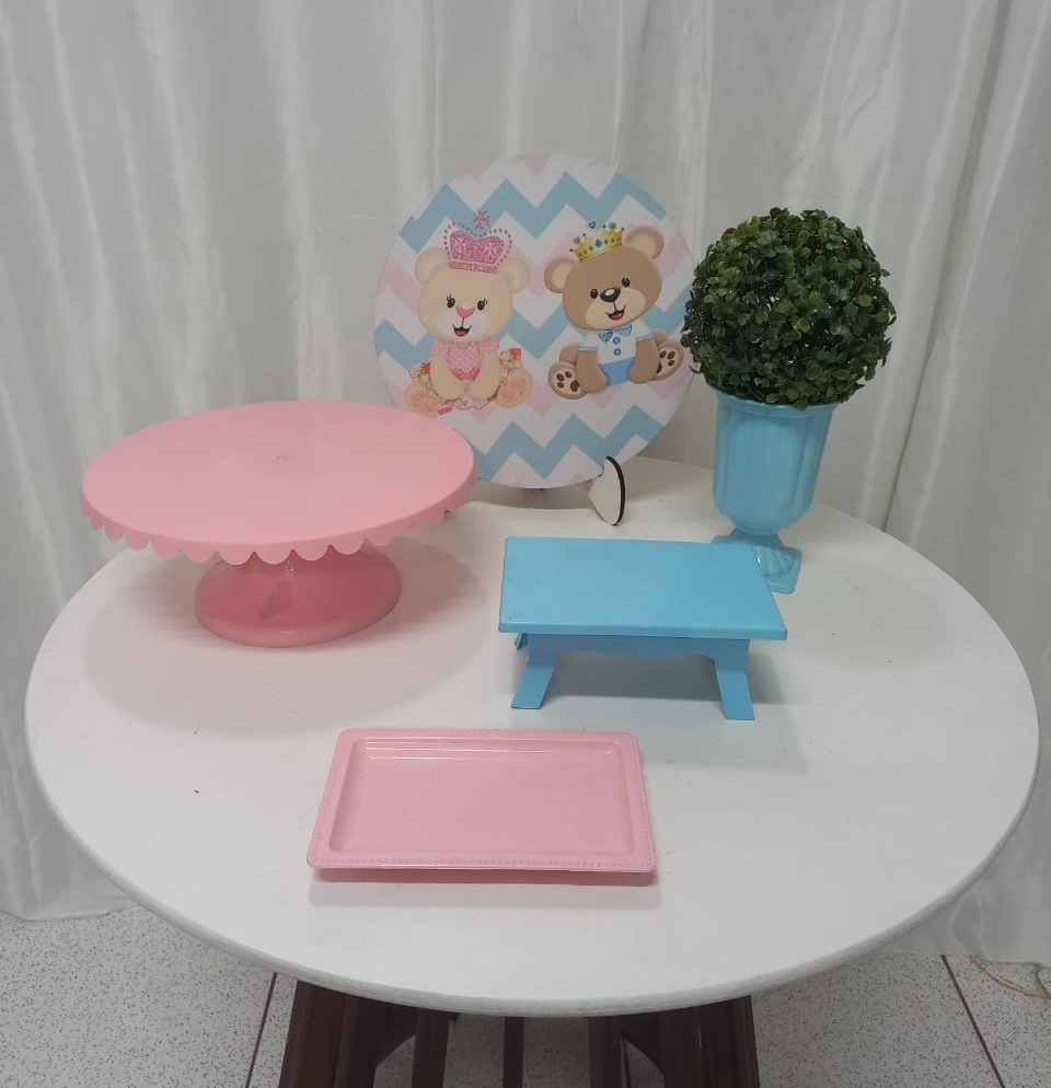 Kit Só Um Bolinho Chá Revelação  - Balões de Menina 