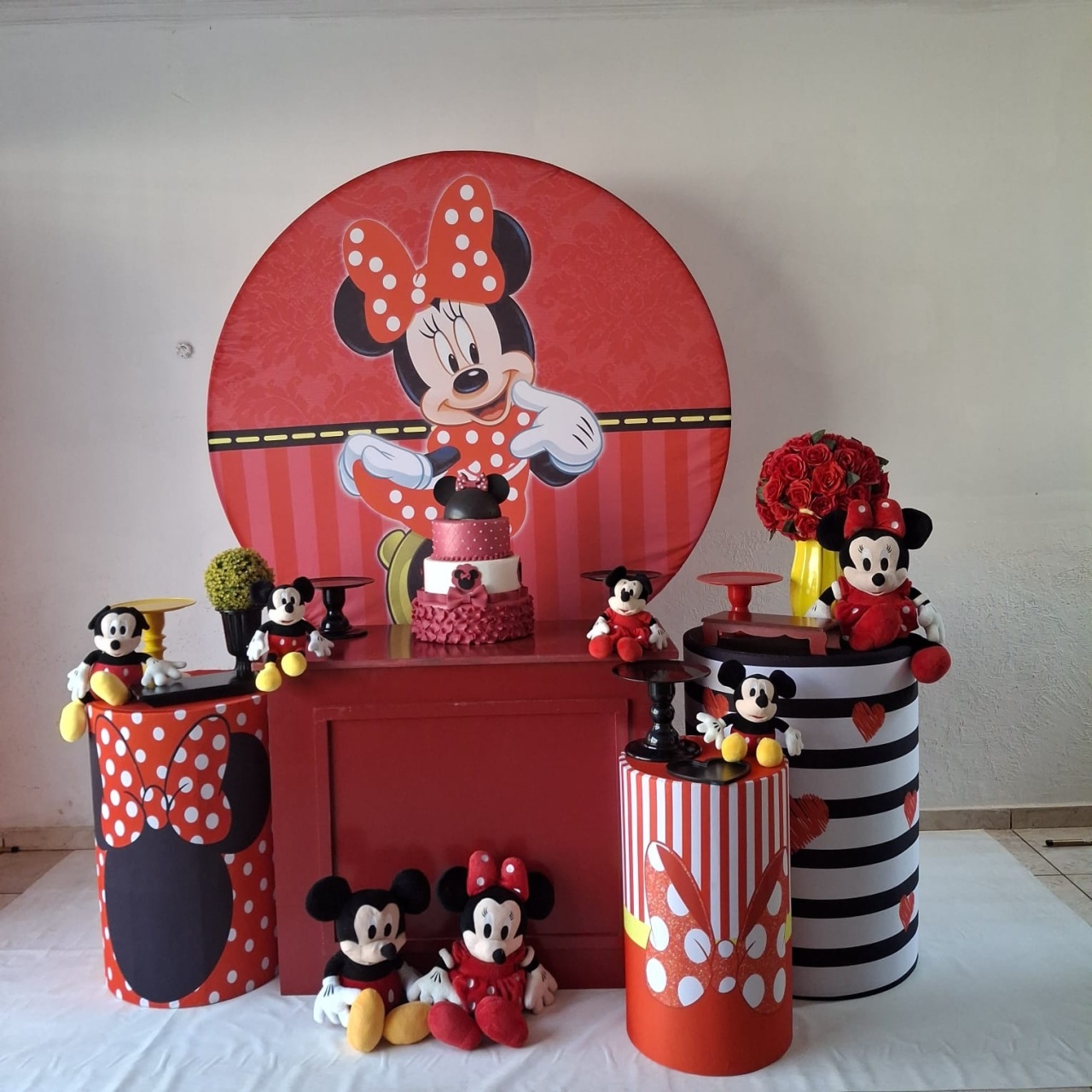Minnie Prata - LumyAtelieDecoacao