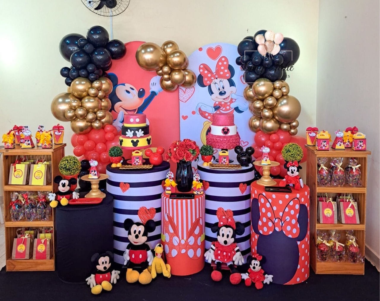 Mickey E Minnie - LumyAtelieDecoacao
