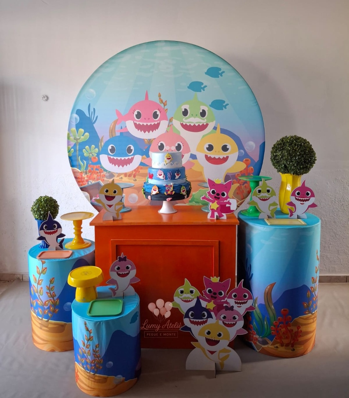 Baby Shark Prata - LumyAtelieDecoacao
