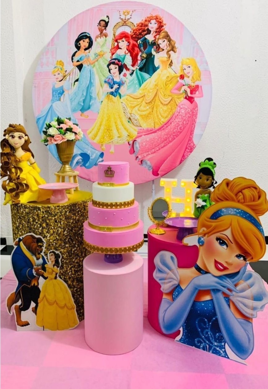 Princesa 01 - Akitem Festa (Thalita Rissato)