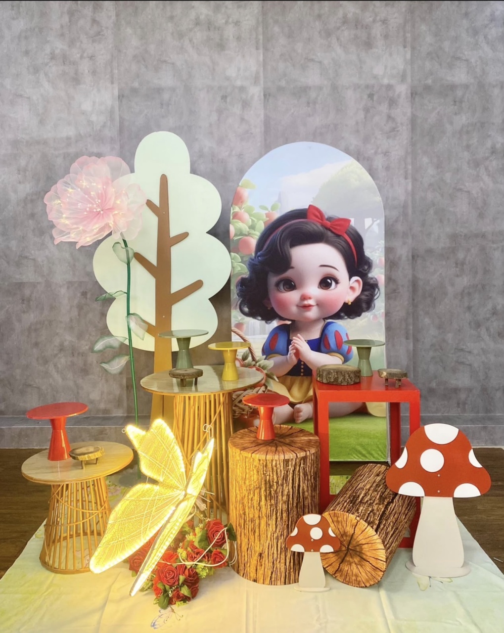 Branca de Neve Cut - Akitem Festa (Thalita Rissato)