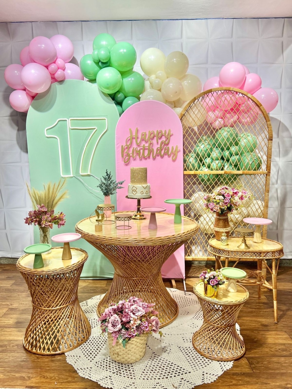 Adulto Verde E Rosa 03 - Akitem Festa (Thalita Rissato)