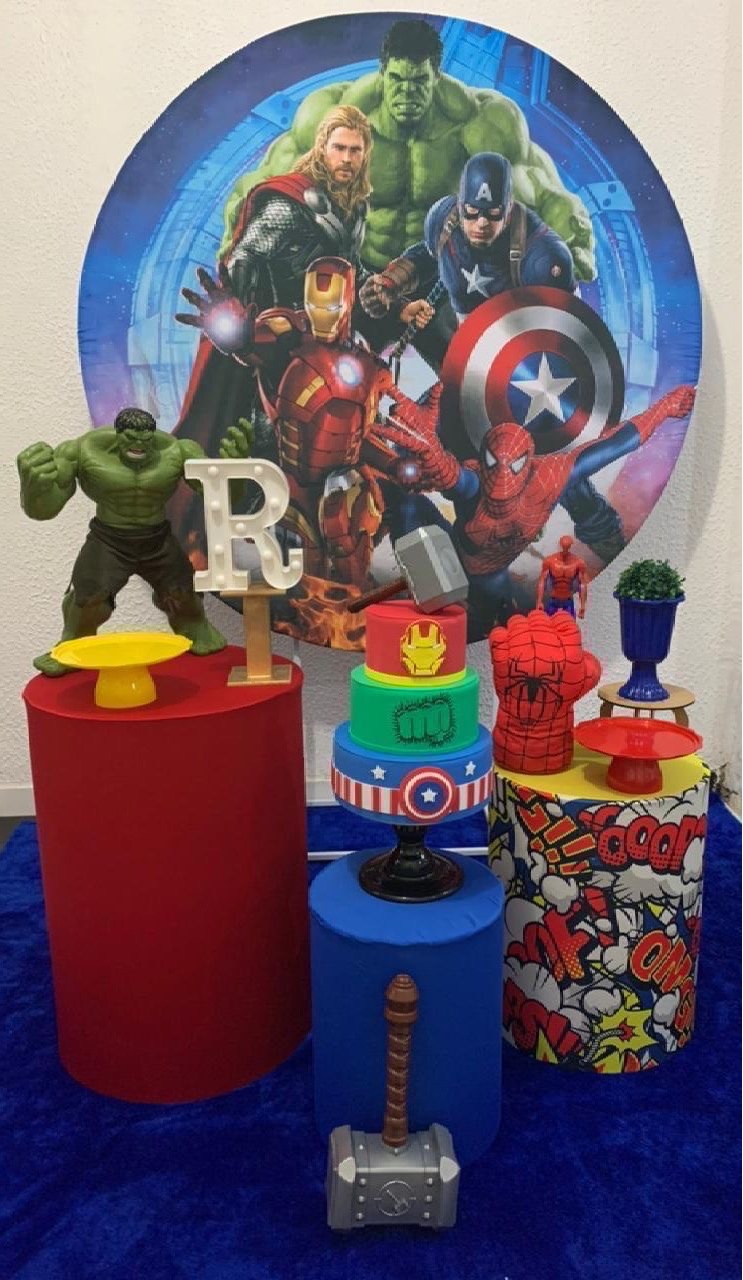 Vingadores 01 - Akitem Festa (Thalita Rissato)