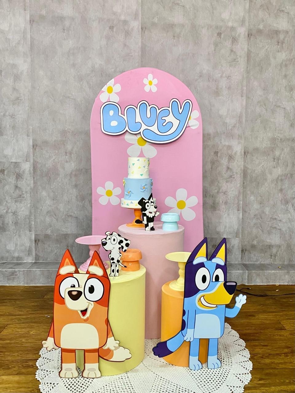 Bluey 08 - Akitem Festa (Thalita Rissato)