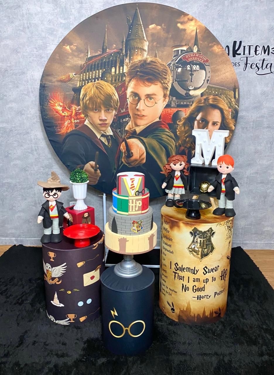 Harry Potter 01 - Akitem Festa (Thalita Rissato)