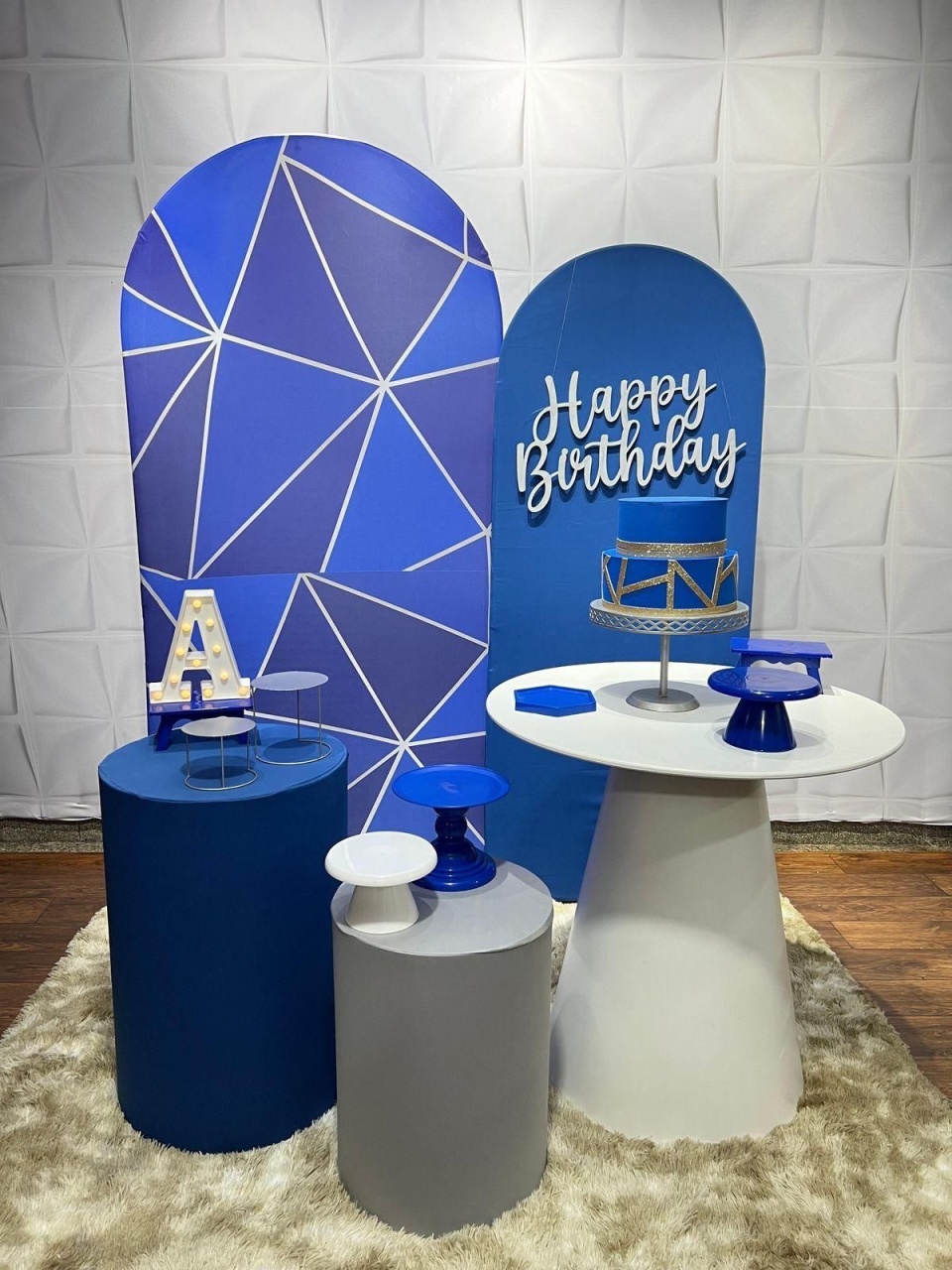 Adulto Azul E Prata 00 - Akitem Festa (Thalita Rissato)