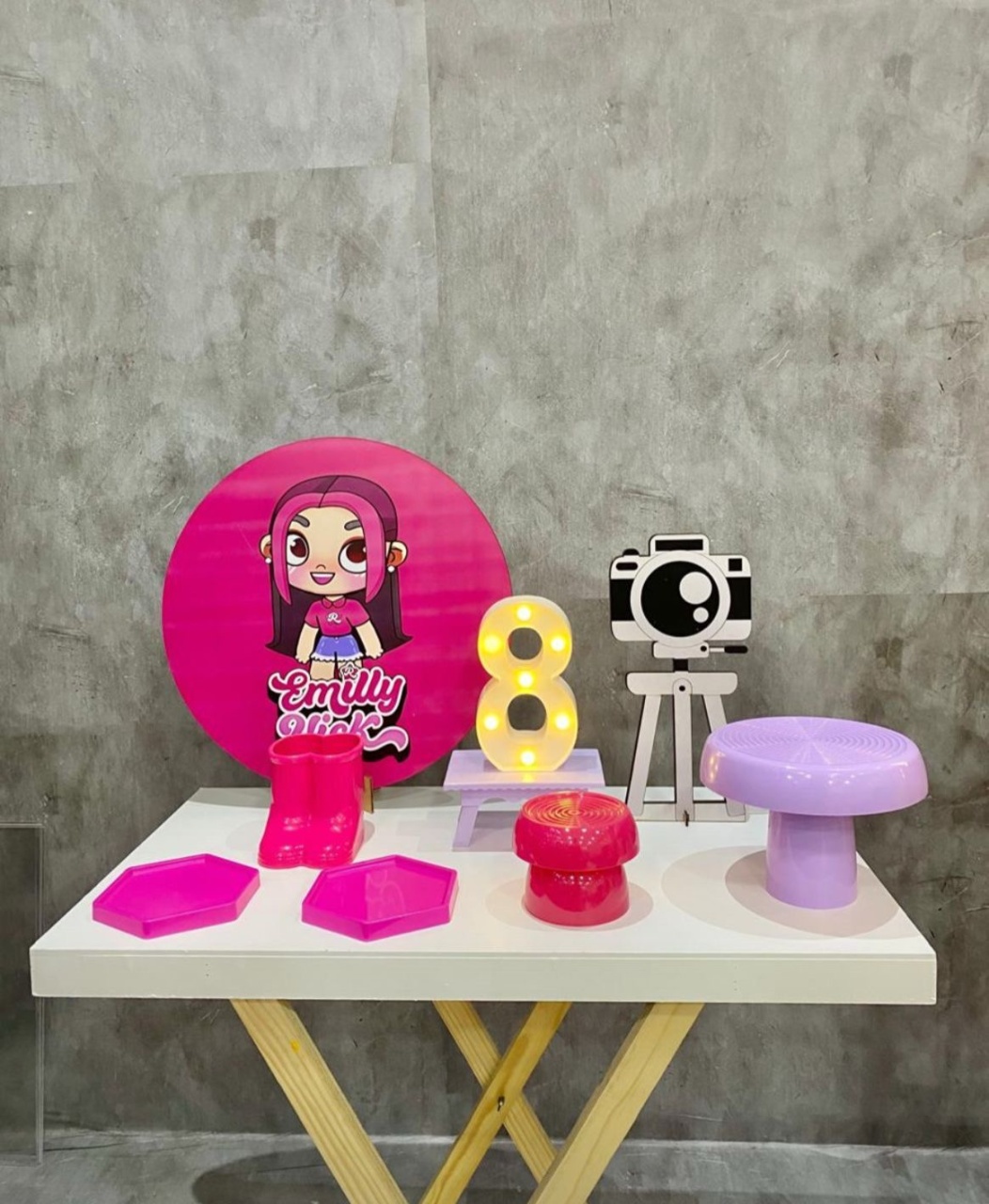 Kit Mesa Emilly Vick - Akitem Festa (Thalita Rissato)