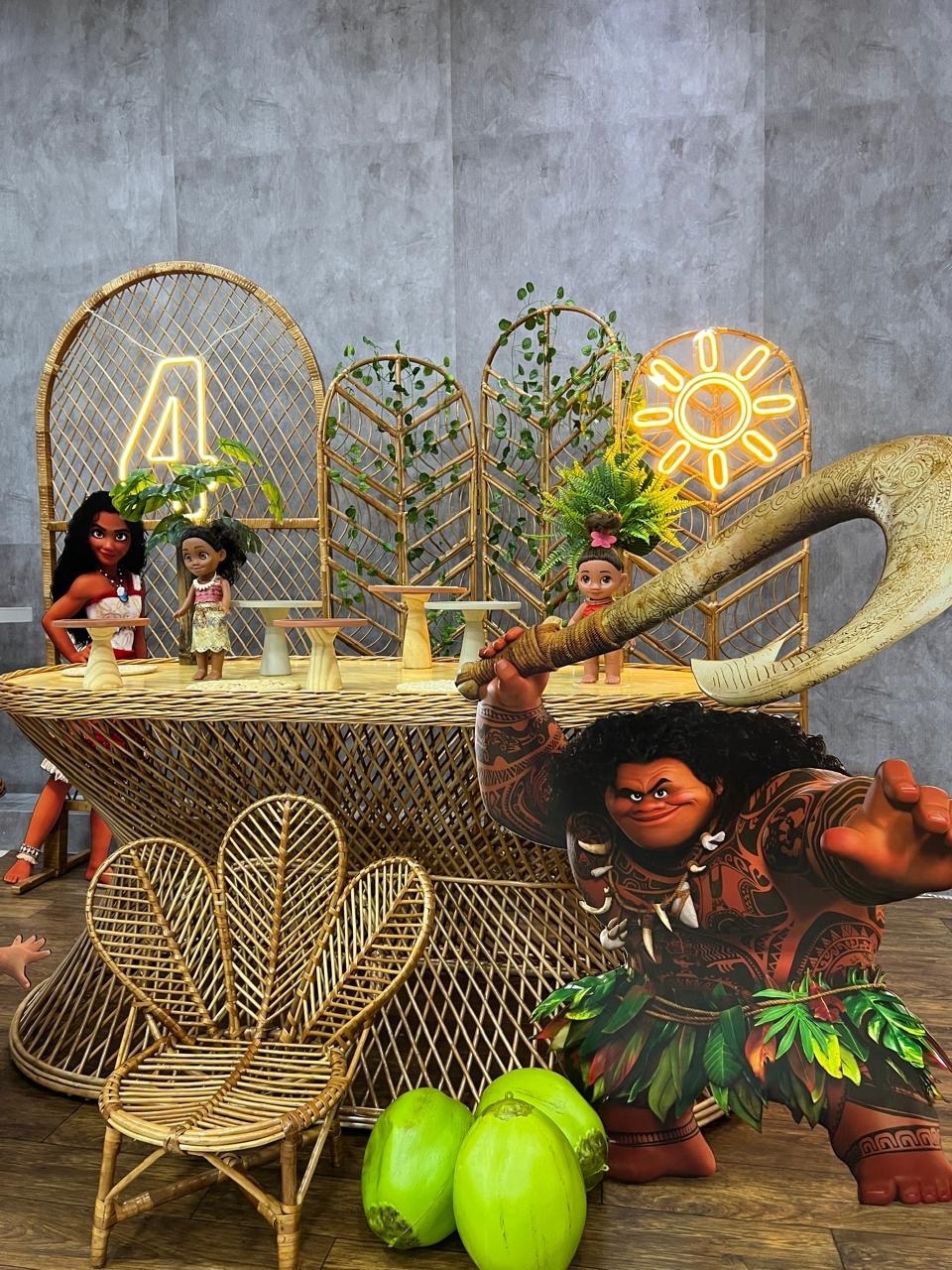 Moana Jovem 01 - Akitem Festa (Thalita Rissato)