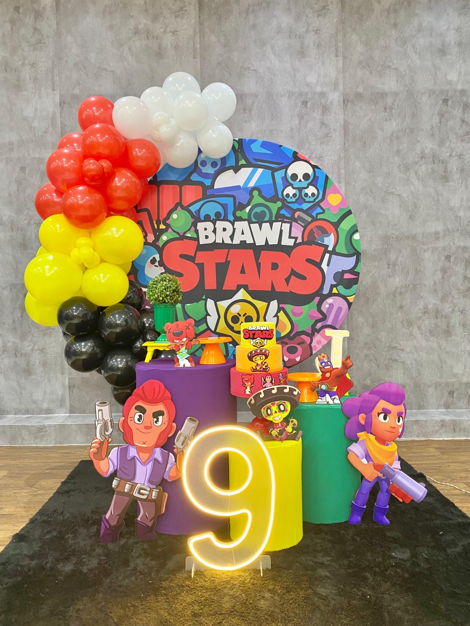 Brawl Stars  - Akitem Festa (Thalita Rissato)