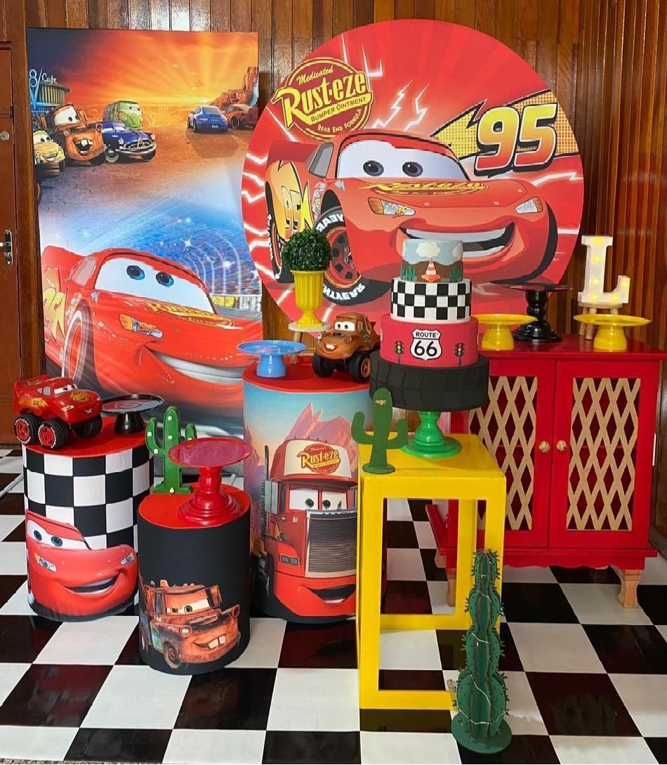 Carros Macquen  - Akitem Festa (Thalita Rissato)