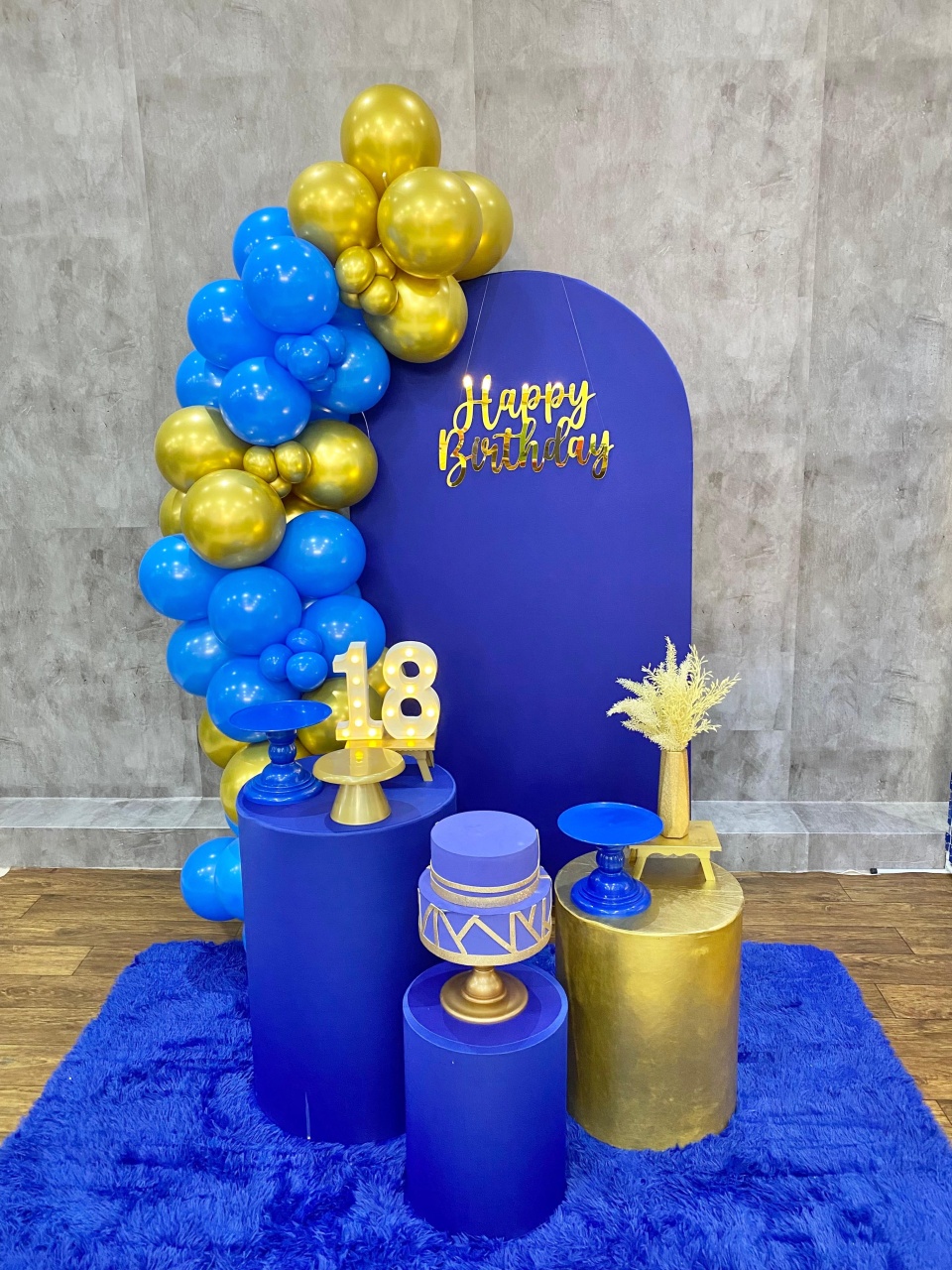 Adulto Azul 03 - Akitem Festa (Thalita Rissato)