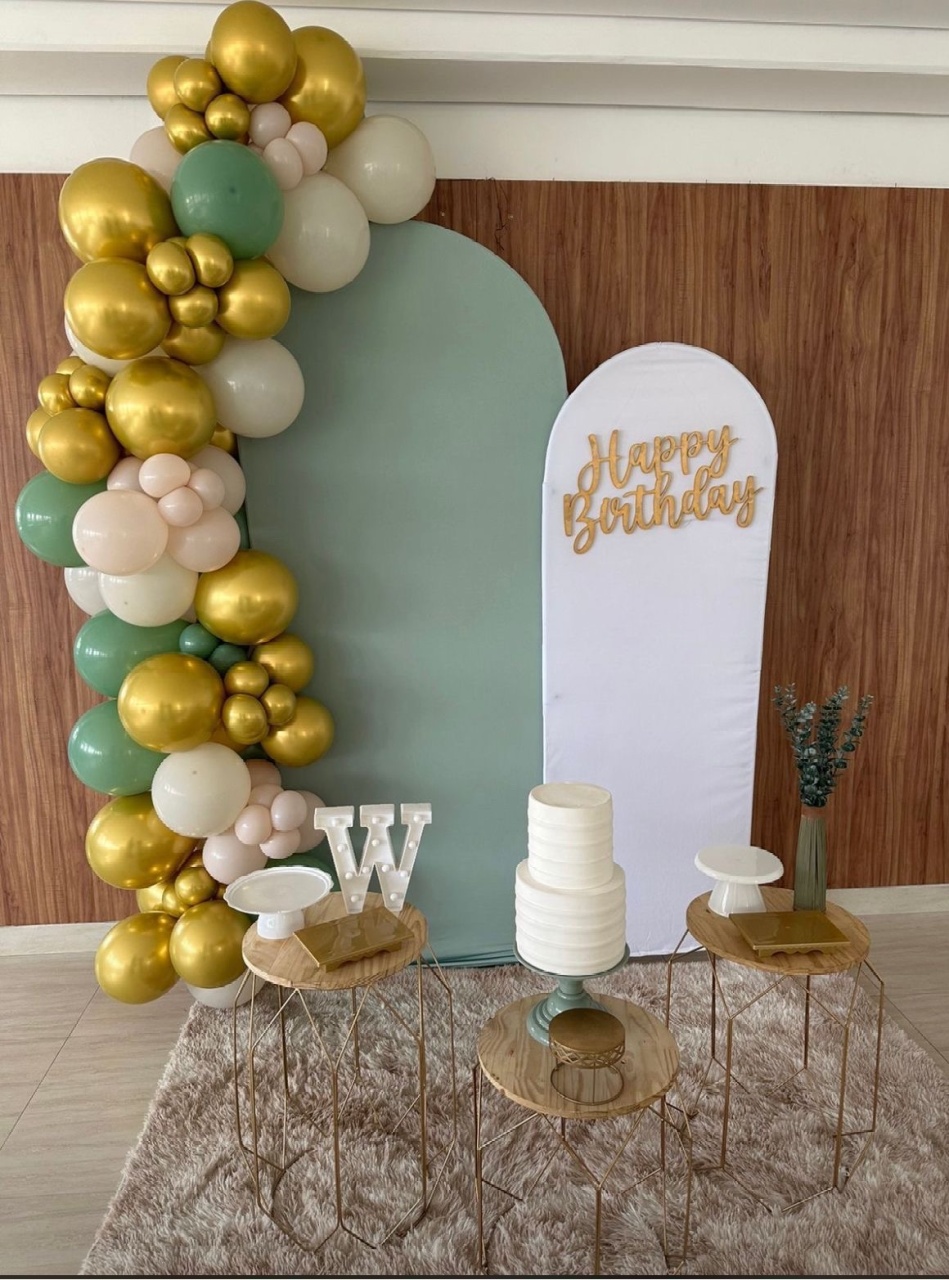 Adulto Verde E Branco  - Akitem Festa (Thalita Rissato)