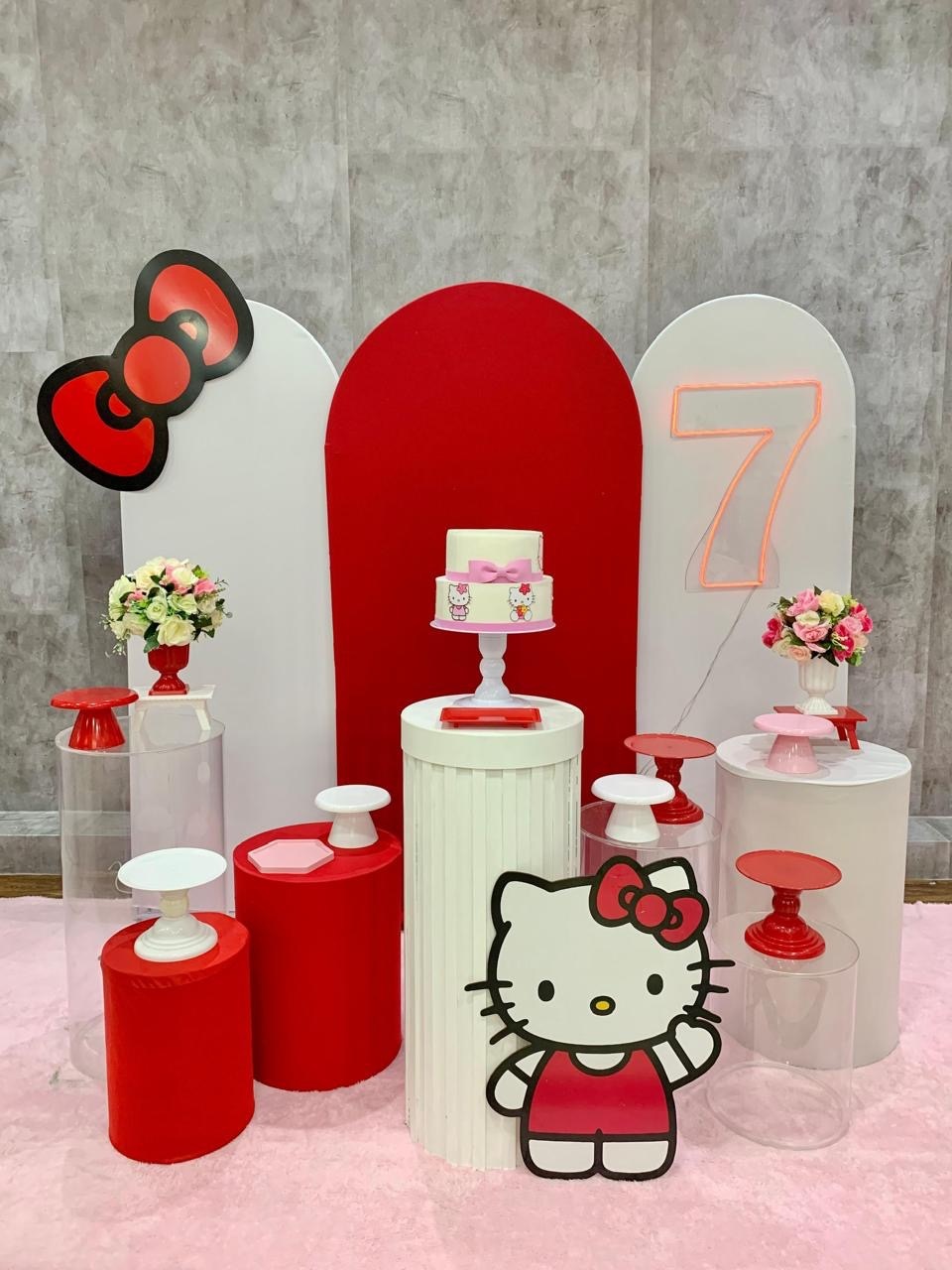 Hello Kitty 3 Vermelho E Rosa  - Akitem Festa (Thalita Rissato)
