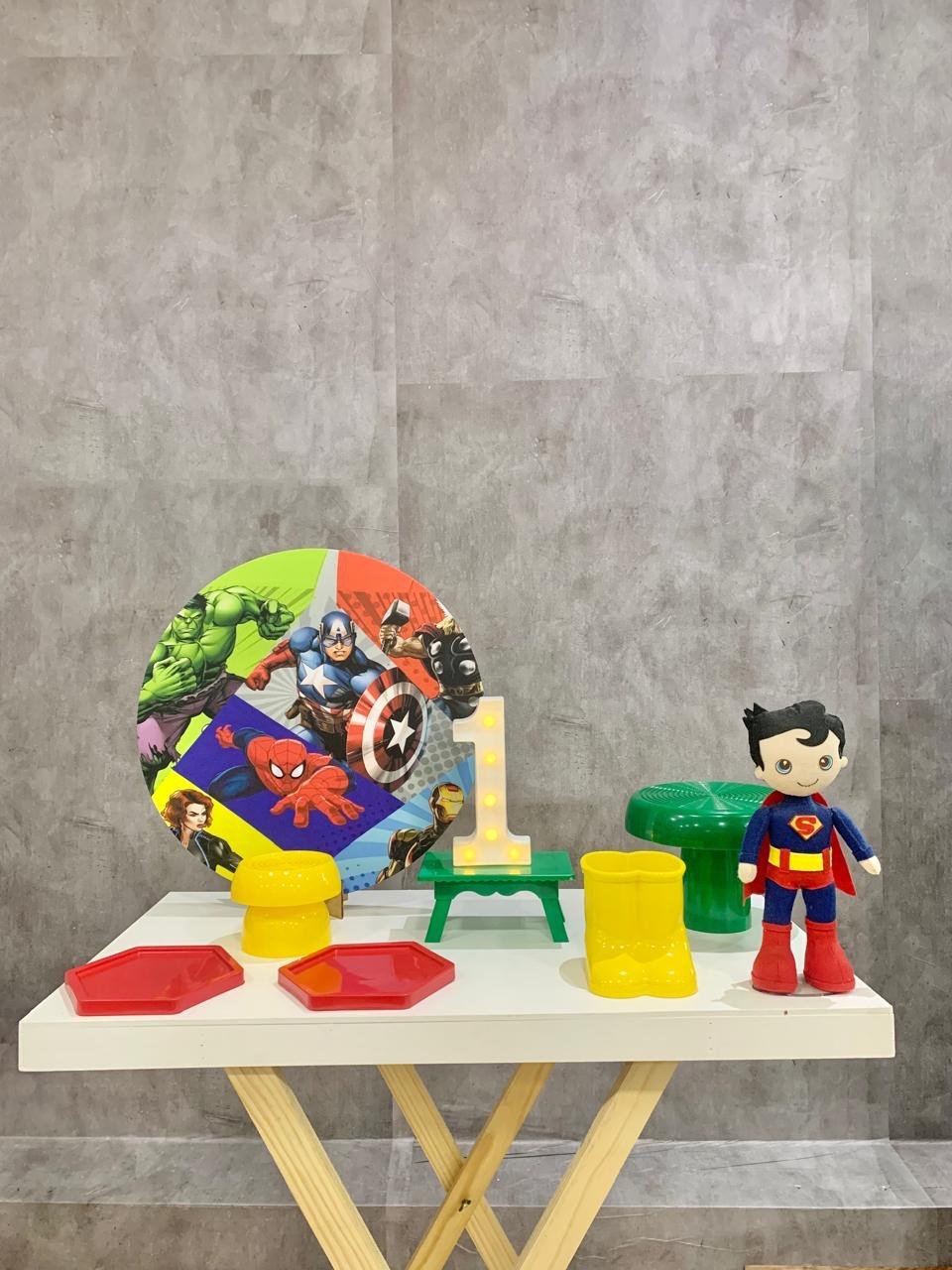 Kit Mesa Super-Heróis 01 - Akitem Festa (Thalita Rissato)