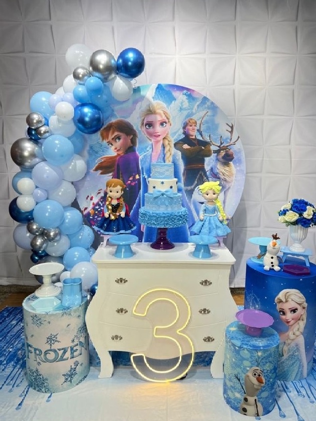Frozen 00 - Akitem Festa (Thalita Rissato)