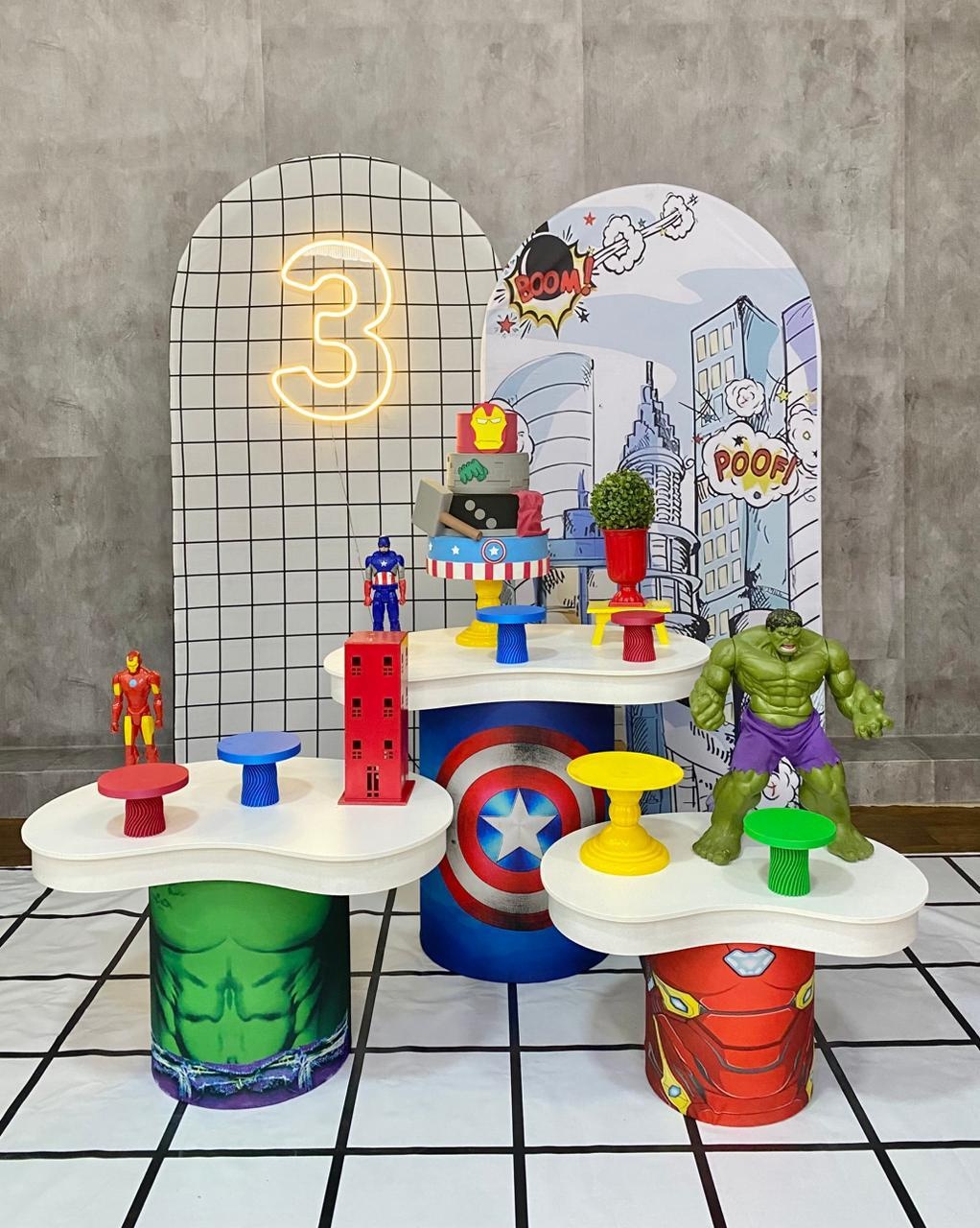 Vingadores 77 - Akitem Festa (Thalita Rissato)
