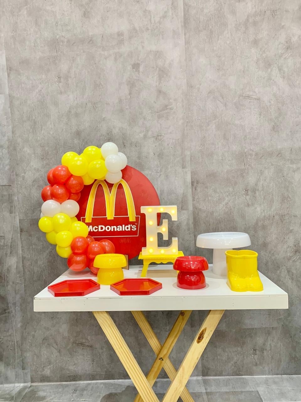 Kit Mesa Mcdonald’s  - Akitem Festa (Thalita Rissato)