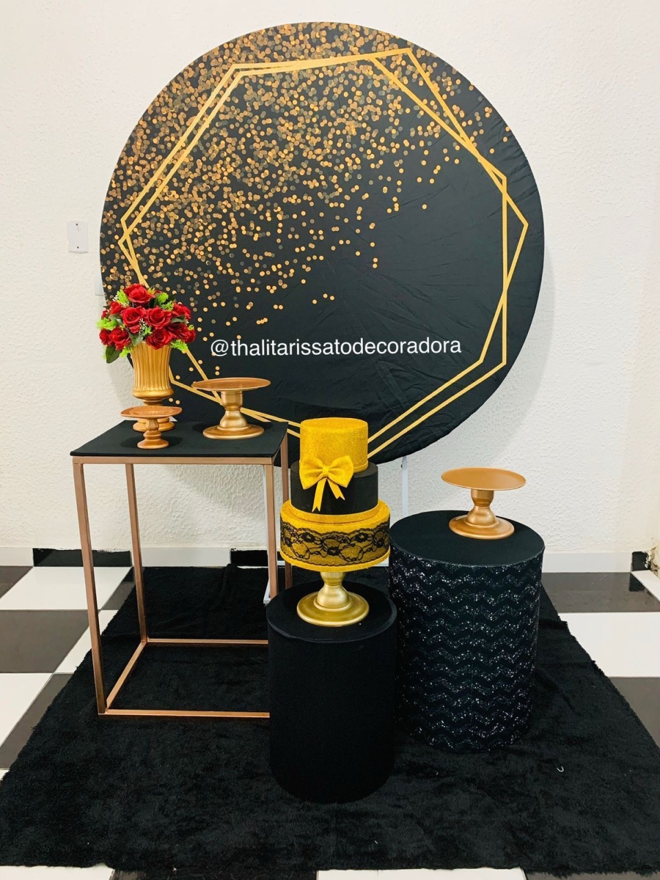 Preto E Dourado Gliter  - Akitem Festa (Thalita Rissato)