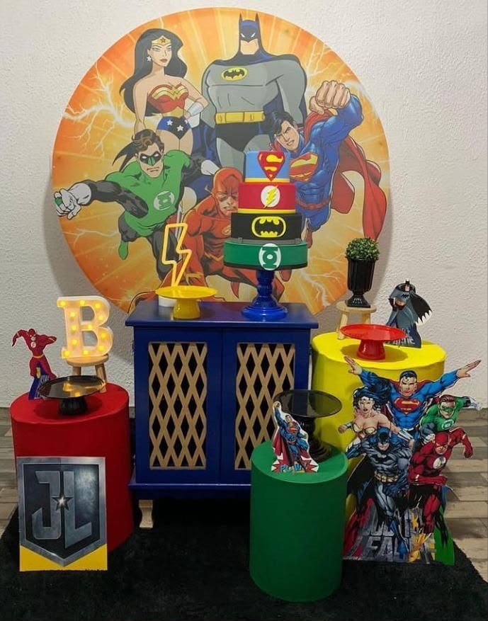 Liga da Justiça 66 - Akitem Festa (Thalita Rissato)